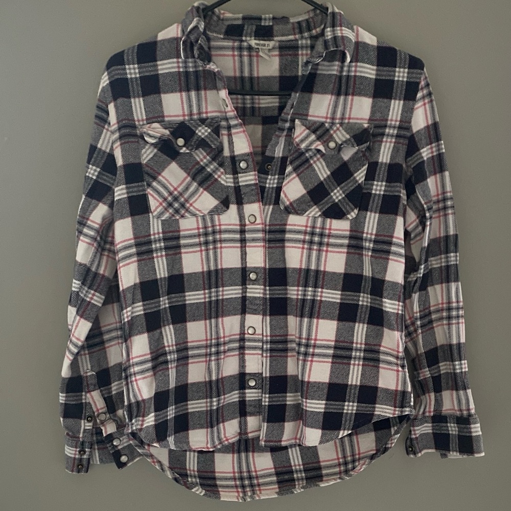 Forever 21 black and white flannel(thick) in size S(true to size)
